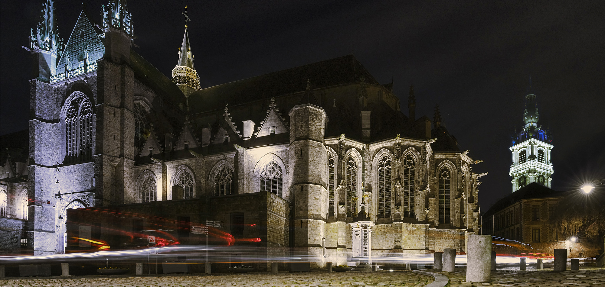 Mons