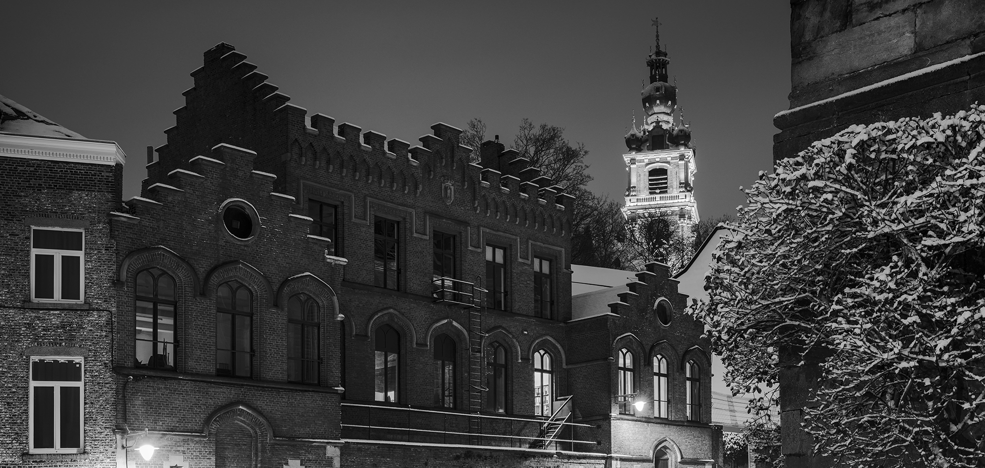 Mons